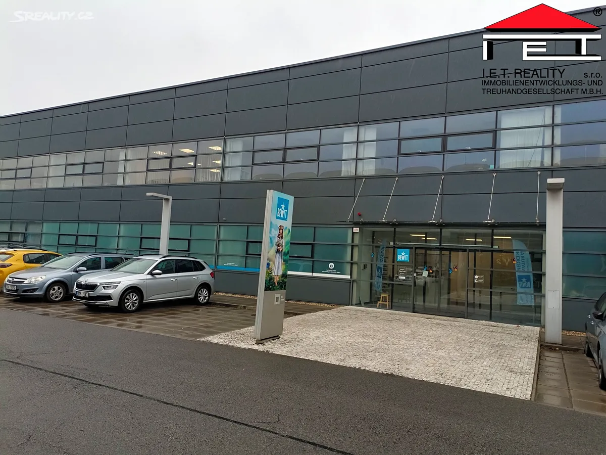 Pronájem skladového prostoru 2694 m², Ostrava