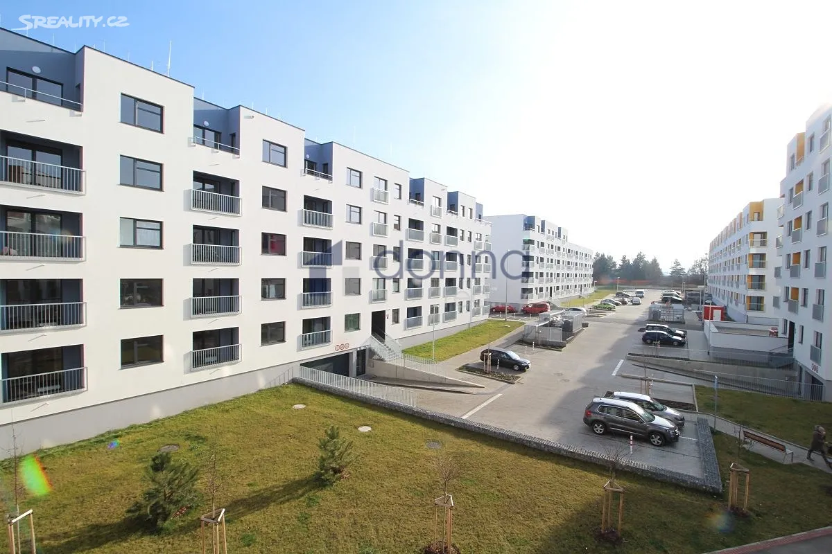 Pronájem bytu 1+kk 31 m² – pohled 5