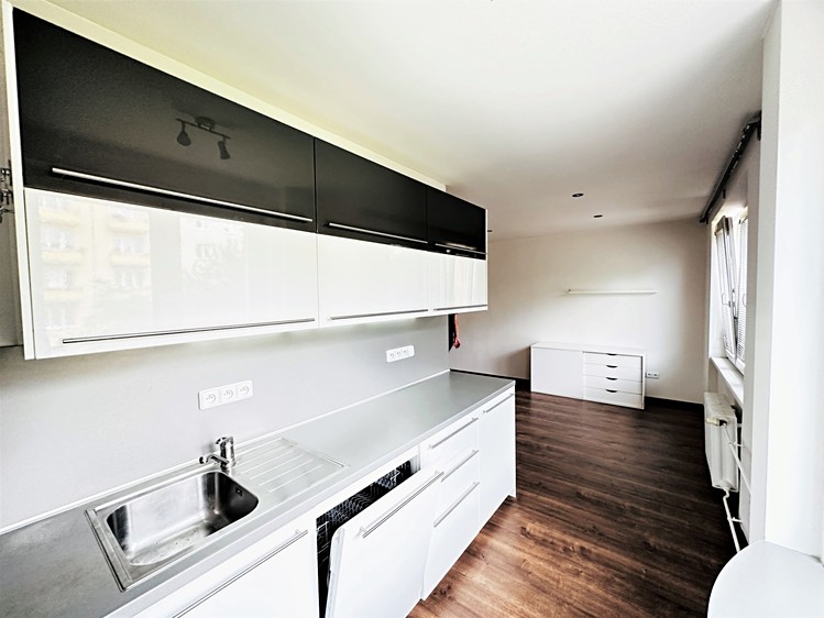 Квартира 3+kk в оренду, 63 м² (3 з 16)