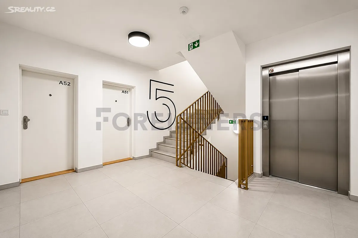 Pronájem bytu 1+kk 29 m² – další