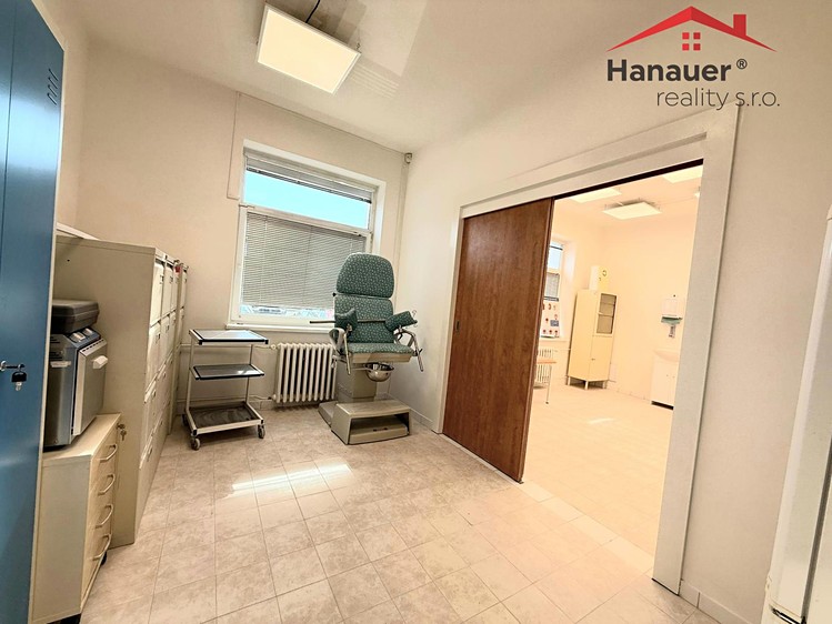 Комерційне приміщення в оренду, 127 м² (8 з 12)