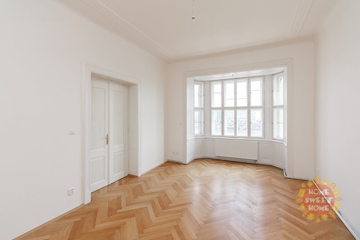 Pronájem bytu 3+kk 83 m² – fotografie 4