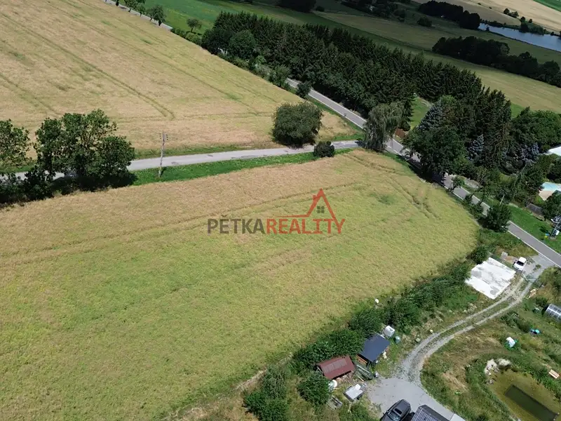 Prodej stavebního pozemku 6561 m², Neustupov – náhled fotky 3