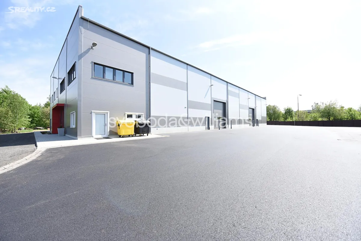 Pronájem skladového prostoru 661 m² – další