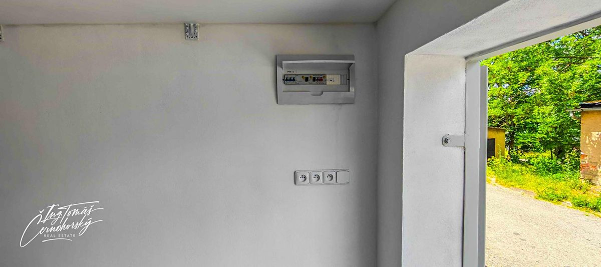 Prodej garáže 20 m² – fotografie 4