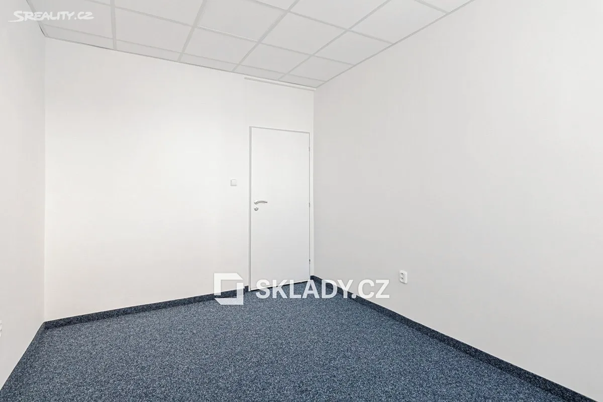 Pronájem kanceláře 30 m² – další
