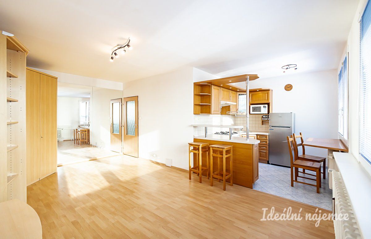 Pronájem bytu 1+kk 32 m²
