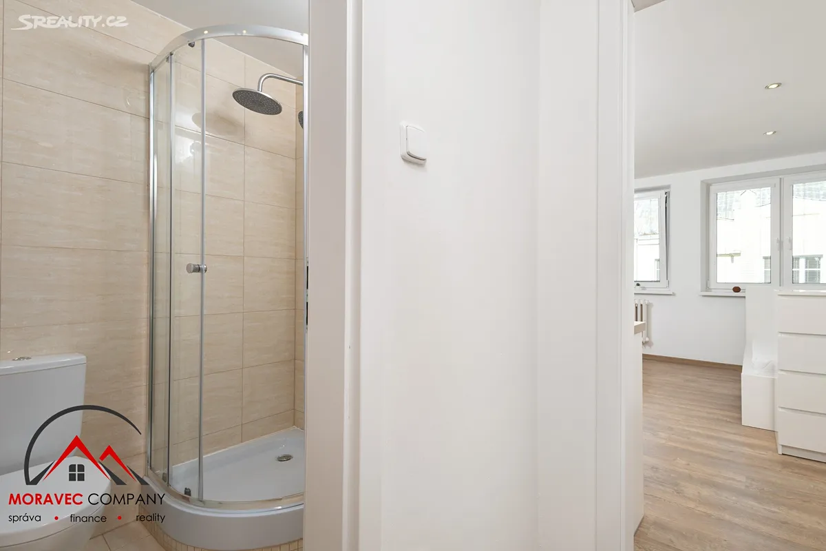 Pronájem bytu 1+kk 21 m² - Więcej