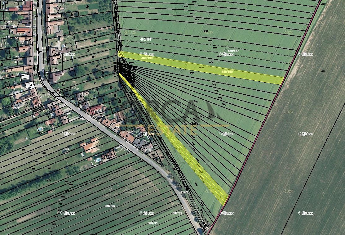 Prodej pole 5395 m², Moravany – fotka 1 z 3