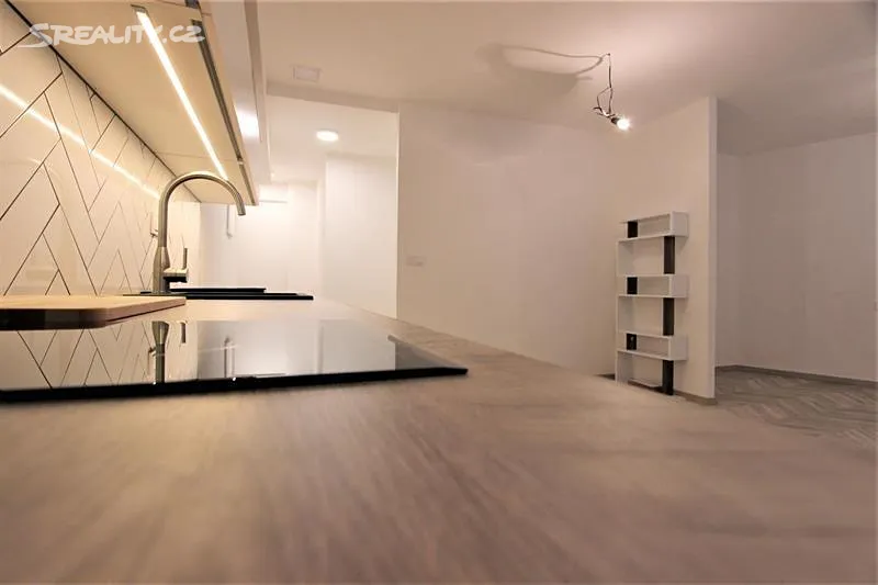 Pronájem bytu 2+kk 45 m², Brno