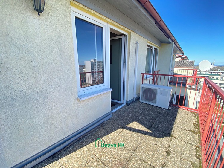 Prodej bytu 4+kk, 116 m² (35 z 49)