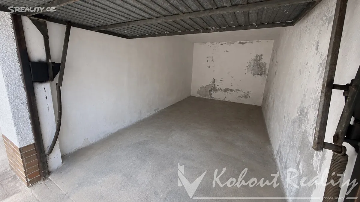 Pronájem garáže 15 m² – pohled 2