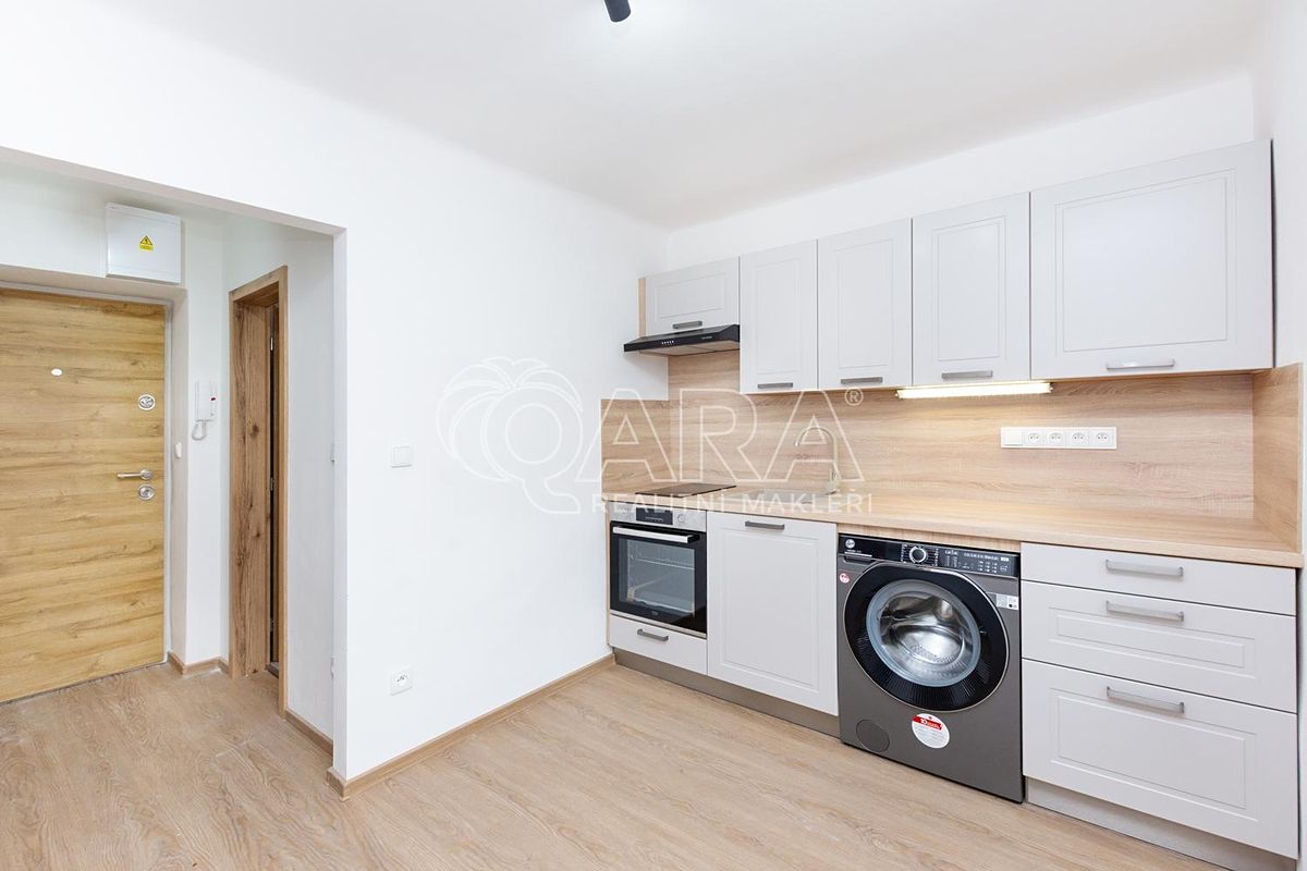Pronájem bytu 1+1 31 m²