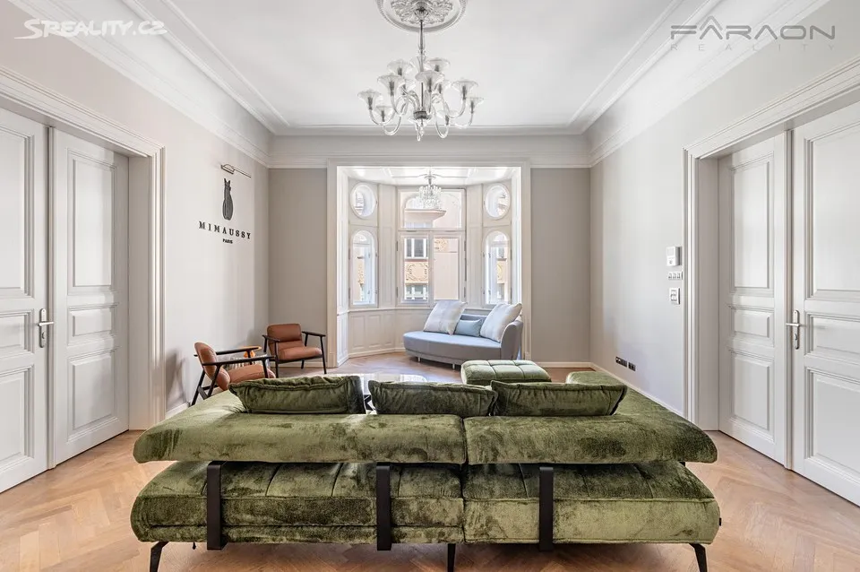 Pronájem bytu 3+1 154 m² – pohled 2