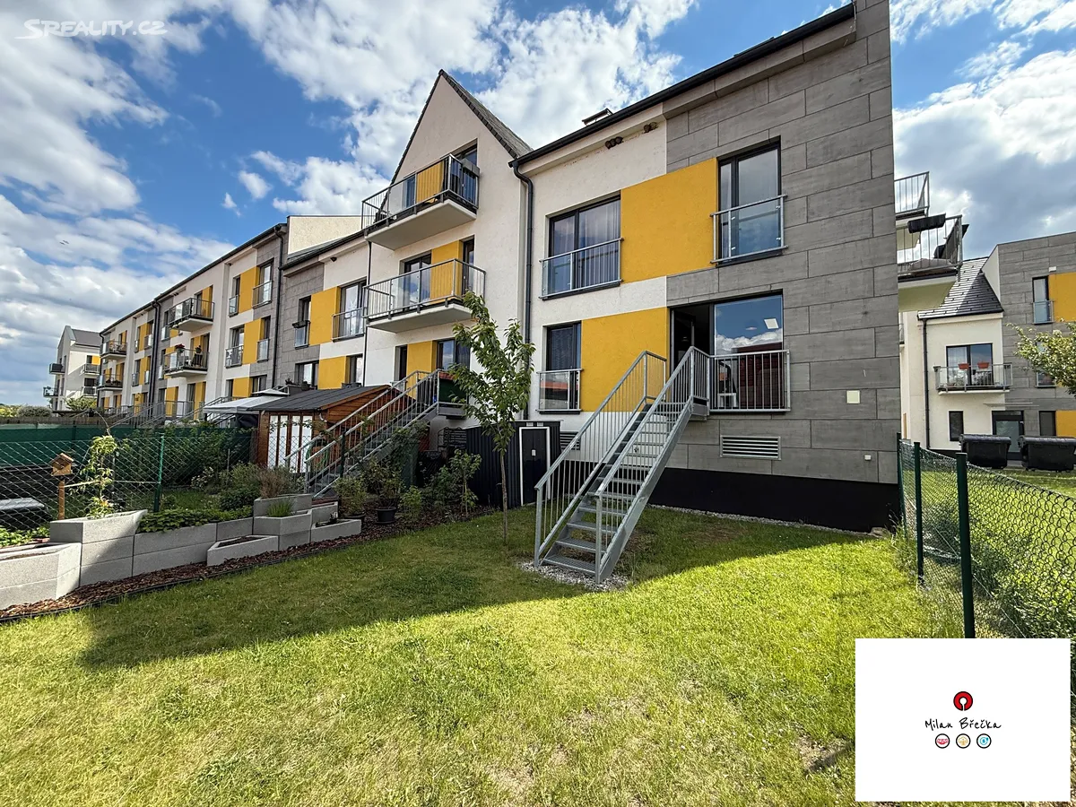 Prodej bytu 3+kk 74 m², Klíčany
