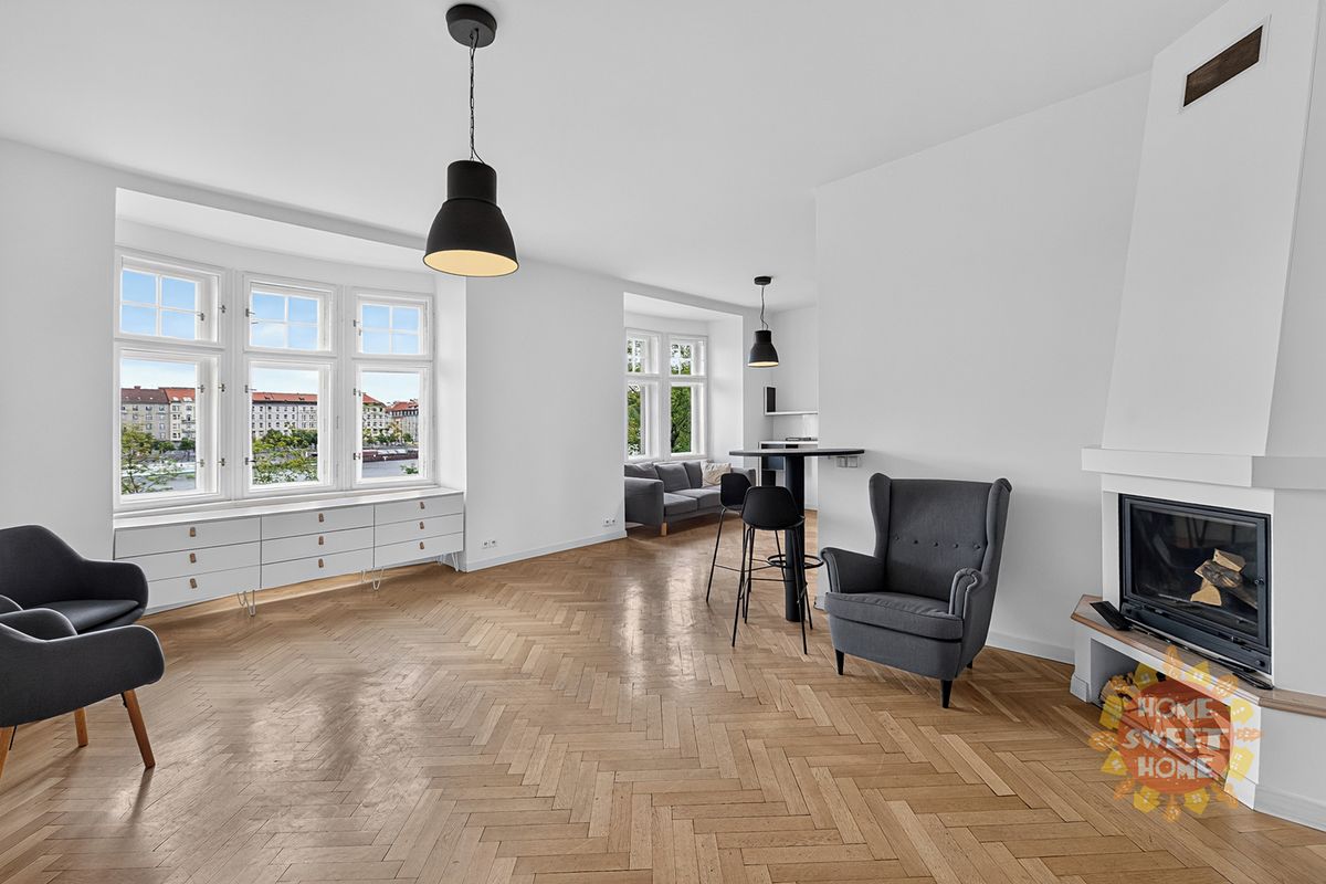 Pronájem bytu 4+kk 141 m²