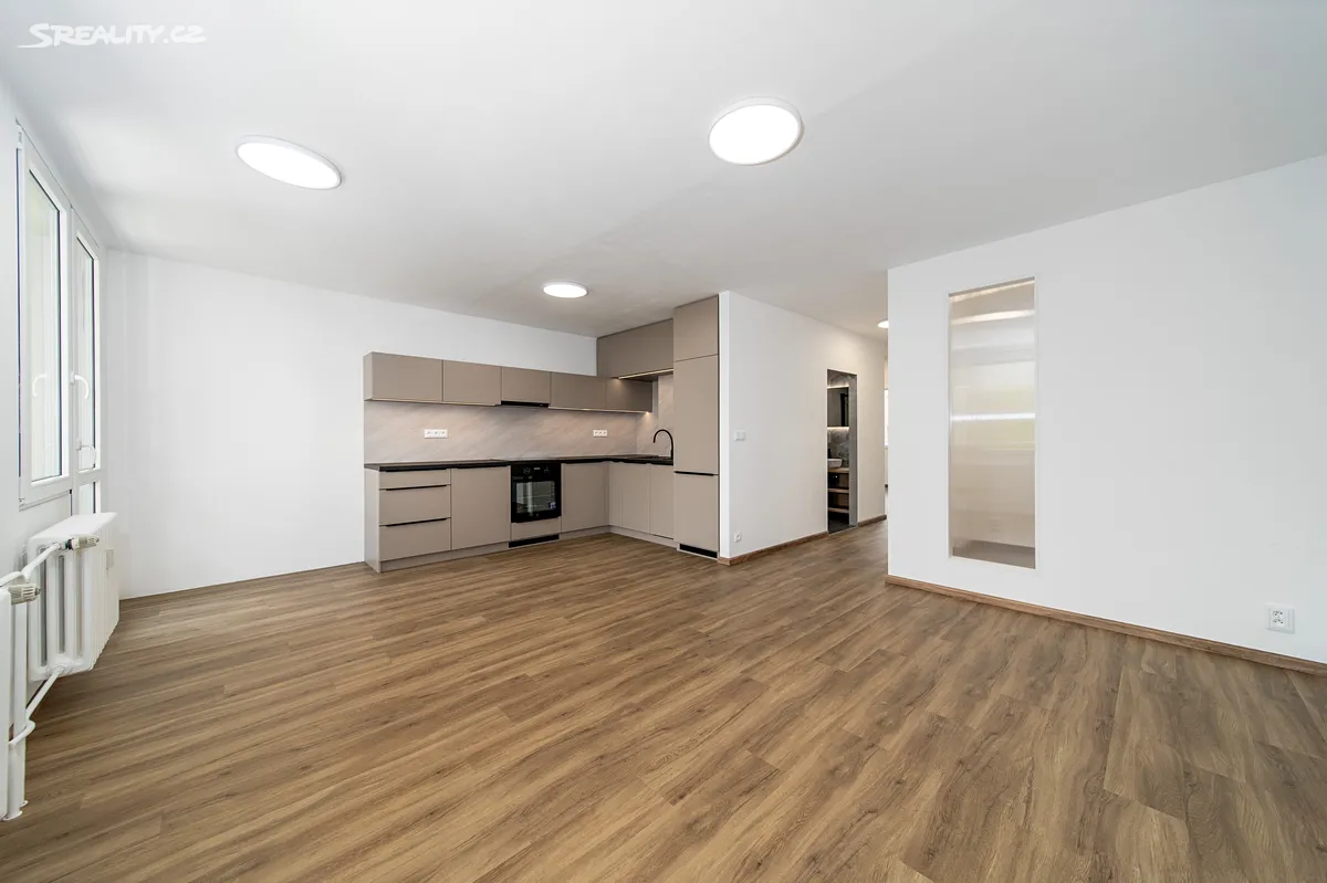 Prodej bytu 3+kk 68 m², Nymburk