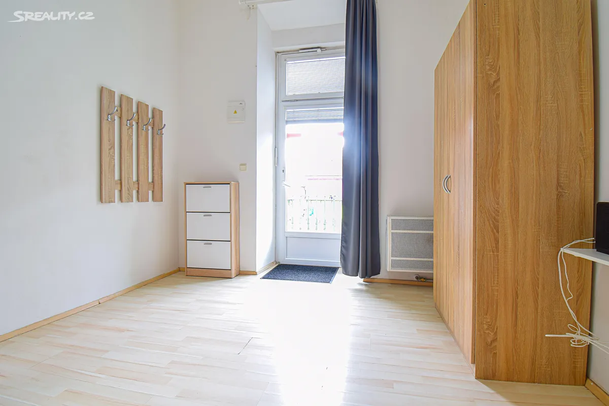 Pronájem bytu 1+kk 21 m² – další