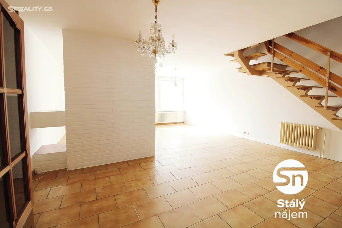 Pronájem rodinného domu 159 m², pozemek 290 m² – další