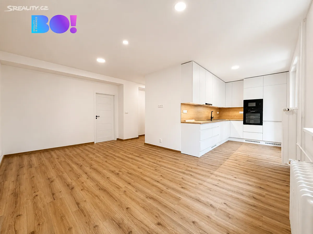 Prodej bytu 2+kk 53 m² – pohled 4