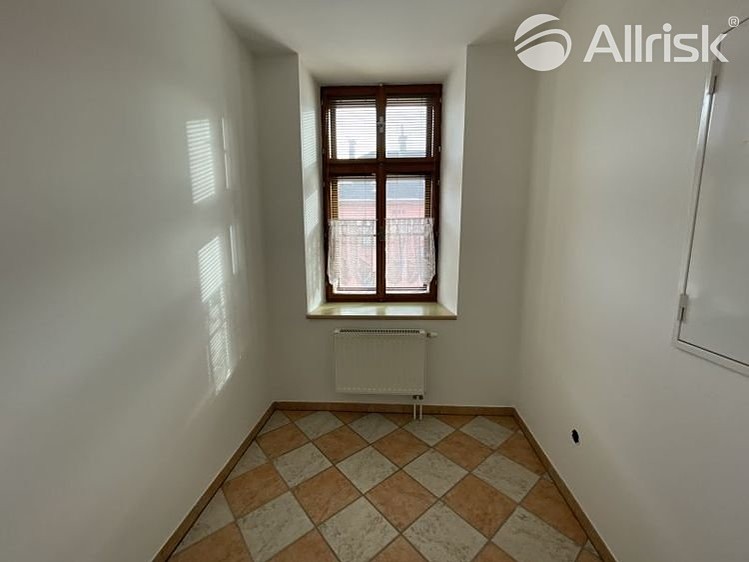 Gewerbefläche zur Miete, 5 m² (1 von 8)