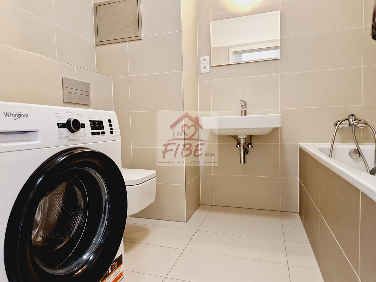 Prodej bytu 1+kk 30 m² – fotografie 2