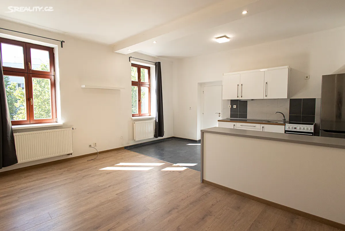 Pronájem bytu 3+kk 81 m², Opava