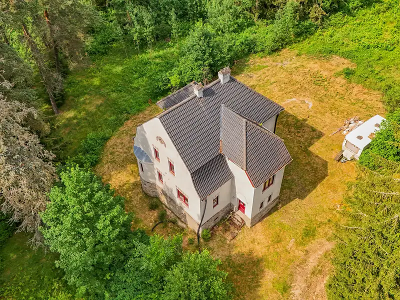 Prodej vily 194 m², pozemek 688 m², Aš – náhled fotky 1