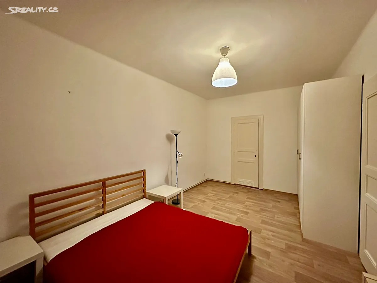 Pronájem bytu 2+kk 45 m² – pohled 4