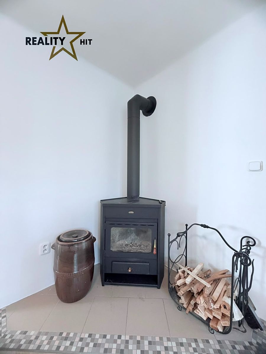 Prodej rodinného domu 163 m², pozemek 700 m² – fotografie 5