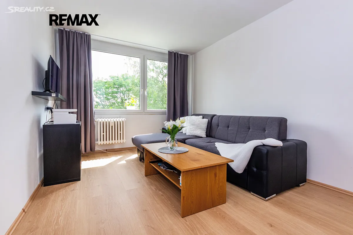 Pronájem bytu 2+kk 42 m², Praha