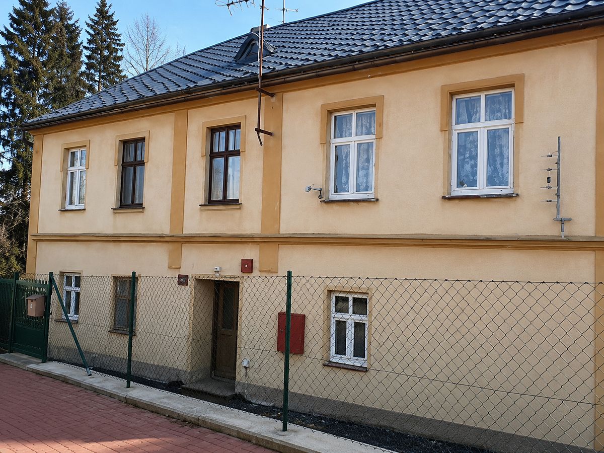 Prodej rodinného domu 135 m², pozemek 408 m² – fotografie 2