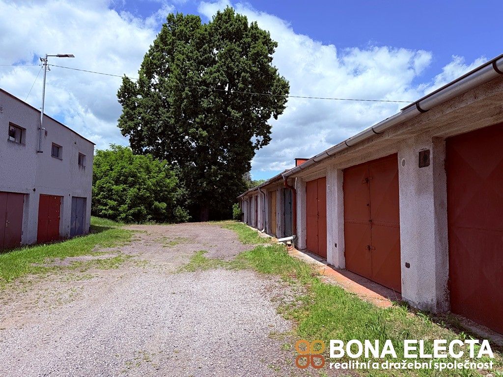 Prodej garáže 18 m² – fotografie 5