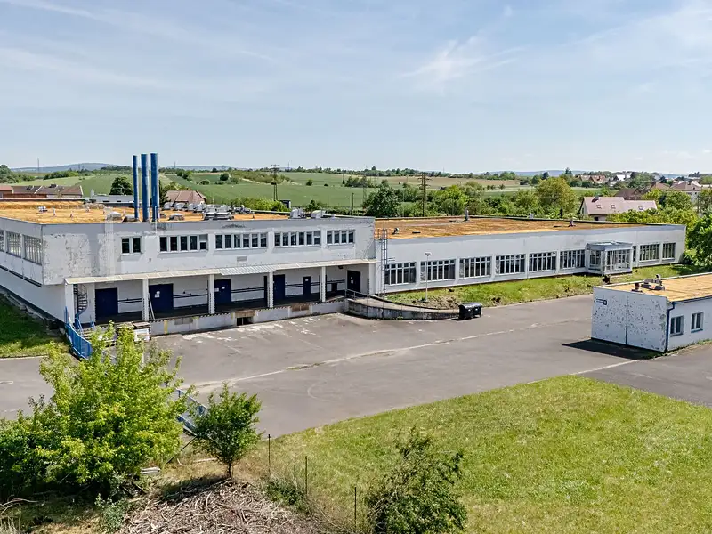 Pronájem skladového prostoru 900 m², Veselí nad Moravou – náhled fotky 1