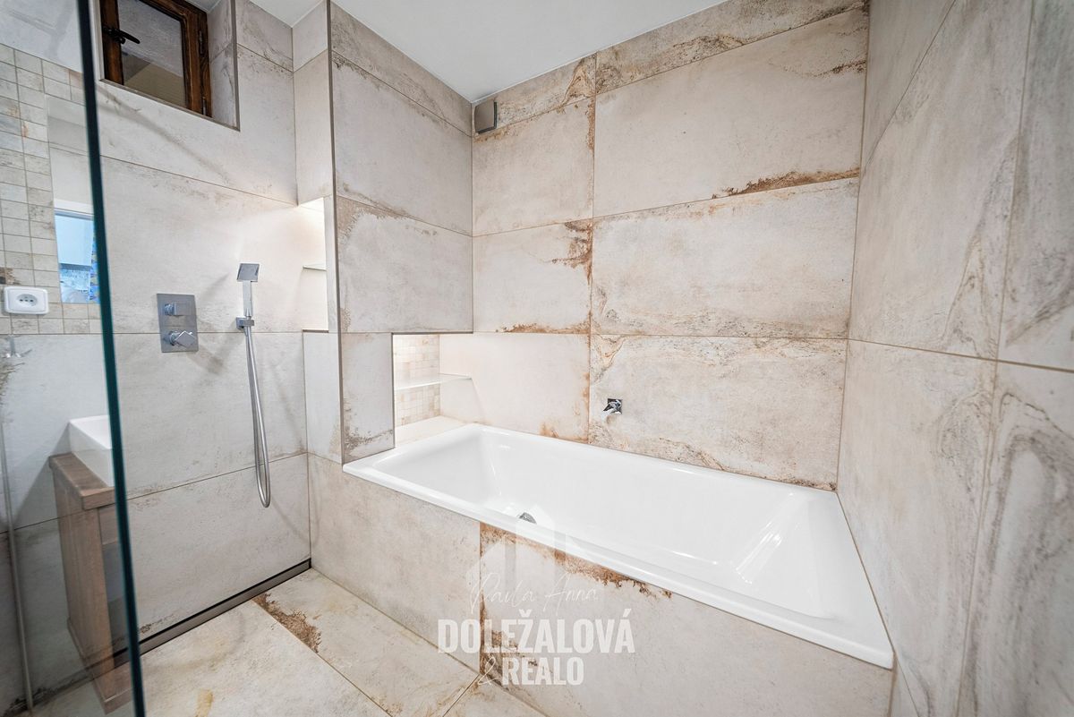 Prodej bytu 2+1 74 m² – fotografie 3