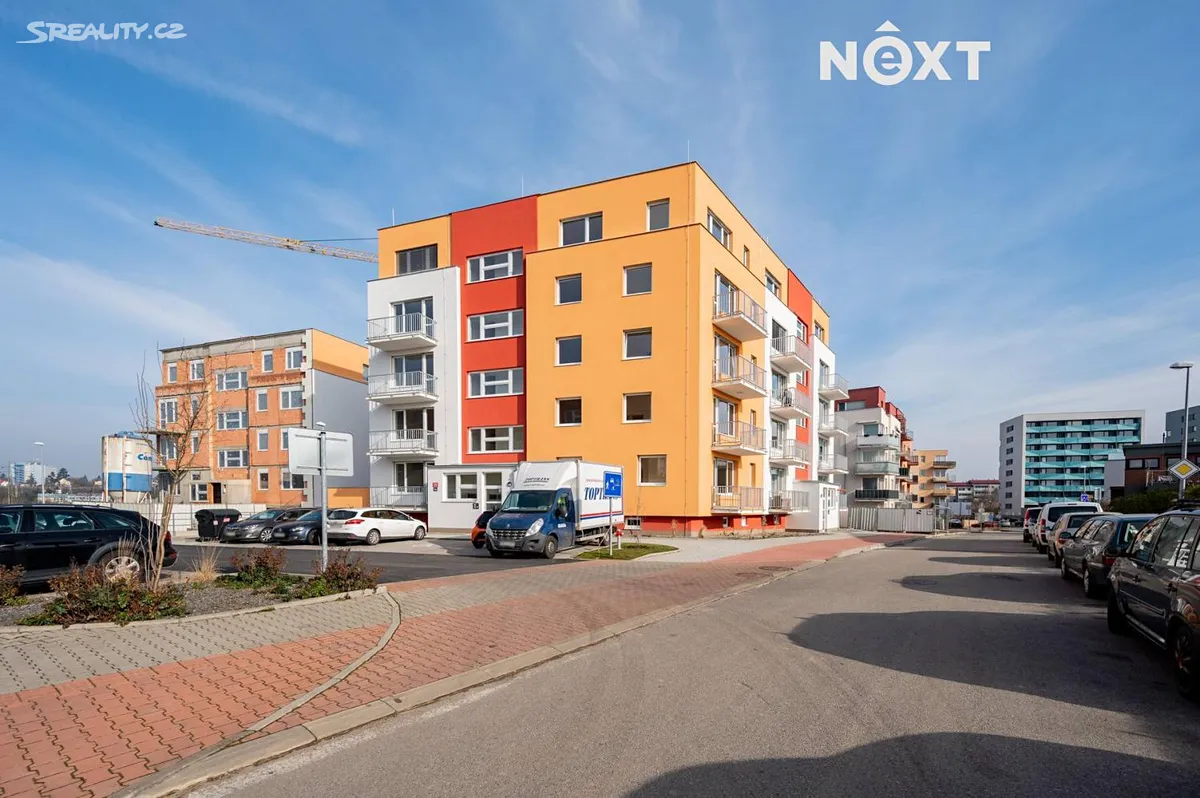 Pronájem bytu 1+kk 32 m² – další
