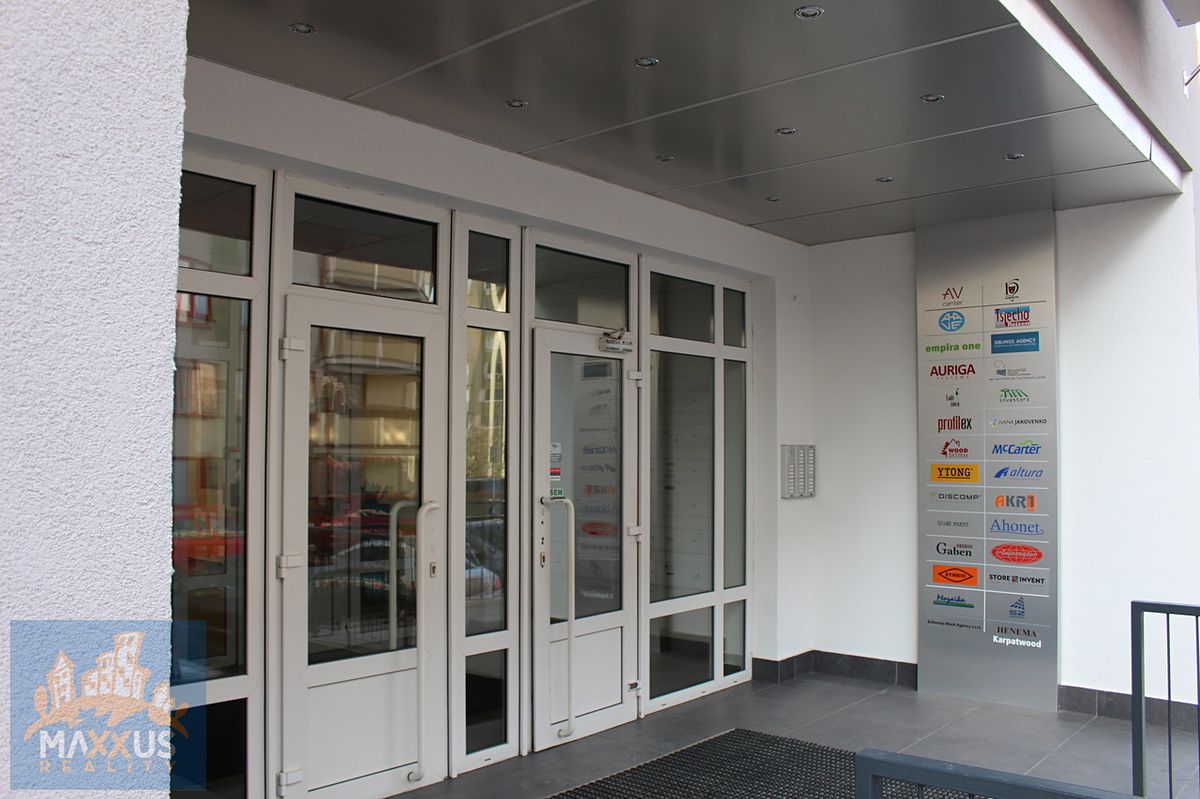 Pronájem kanceláře 38 m² – fotografie 4