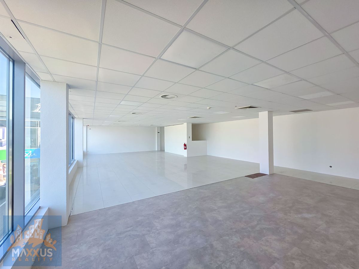 Pronájem obchodního prostoru 278 m² – fotografie 3