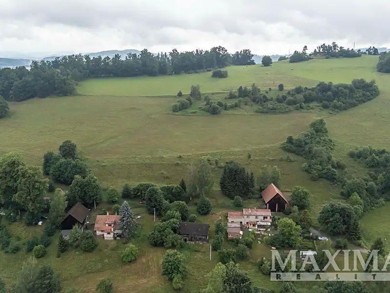 Prodej stavebního pozemku 4517 m², Slaná – náhled fotky 2
