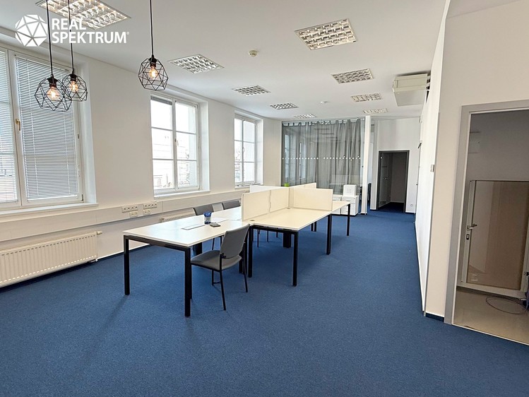Gewerbefläche zur Miete, 149 m² (1 von 9)