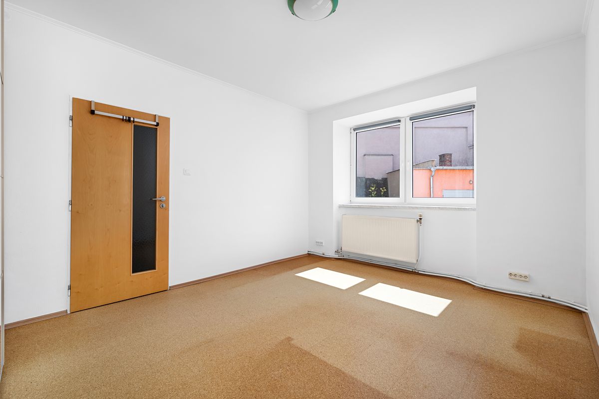 Pronájem bytu 2+1 50 m² – fotografie 3