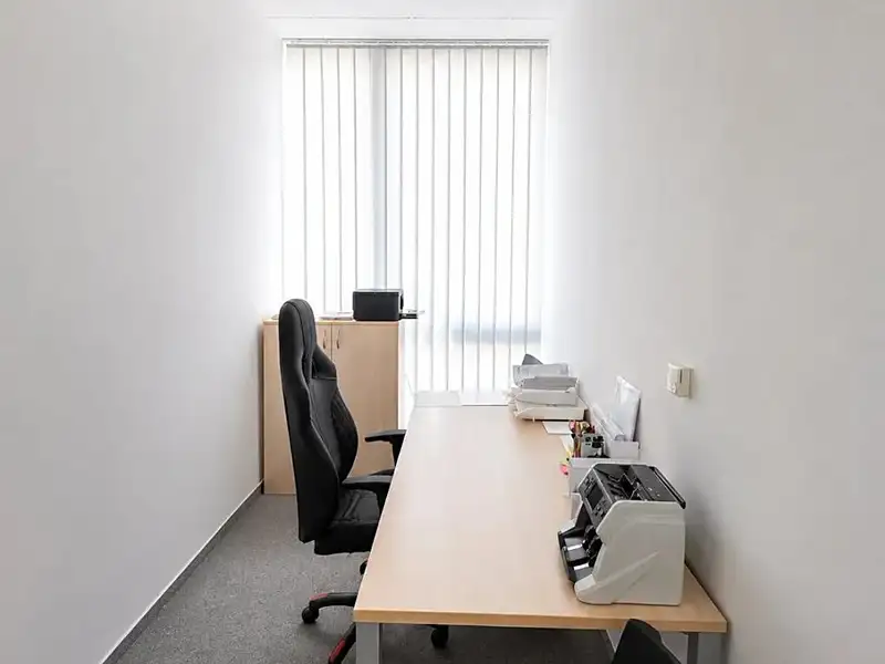 Pronájem kanceláře 45 m², Praha – náhled fotky 3