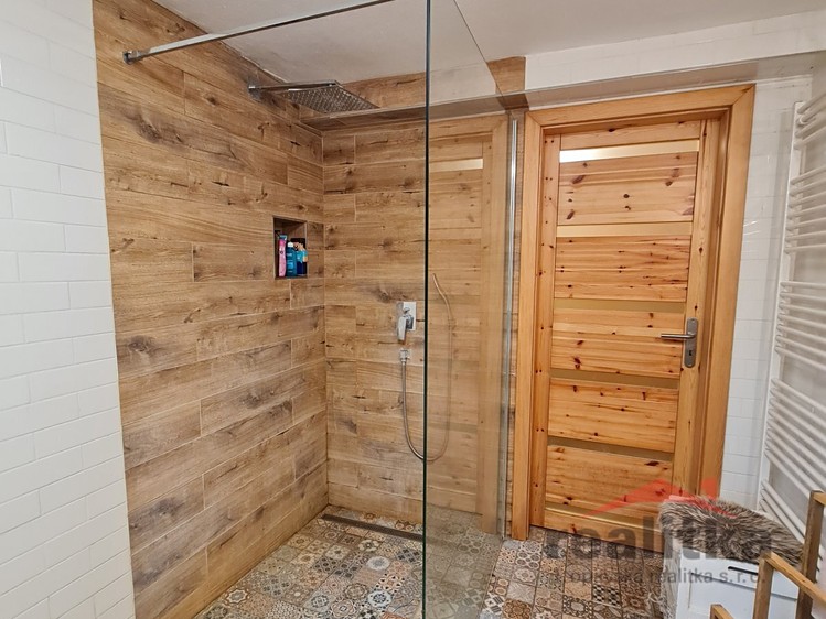 Prodej domu, 132 m² (14 z 34)