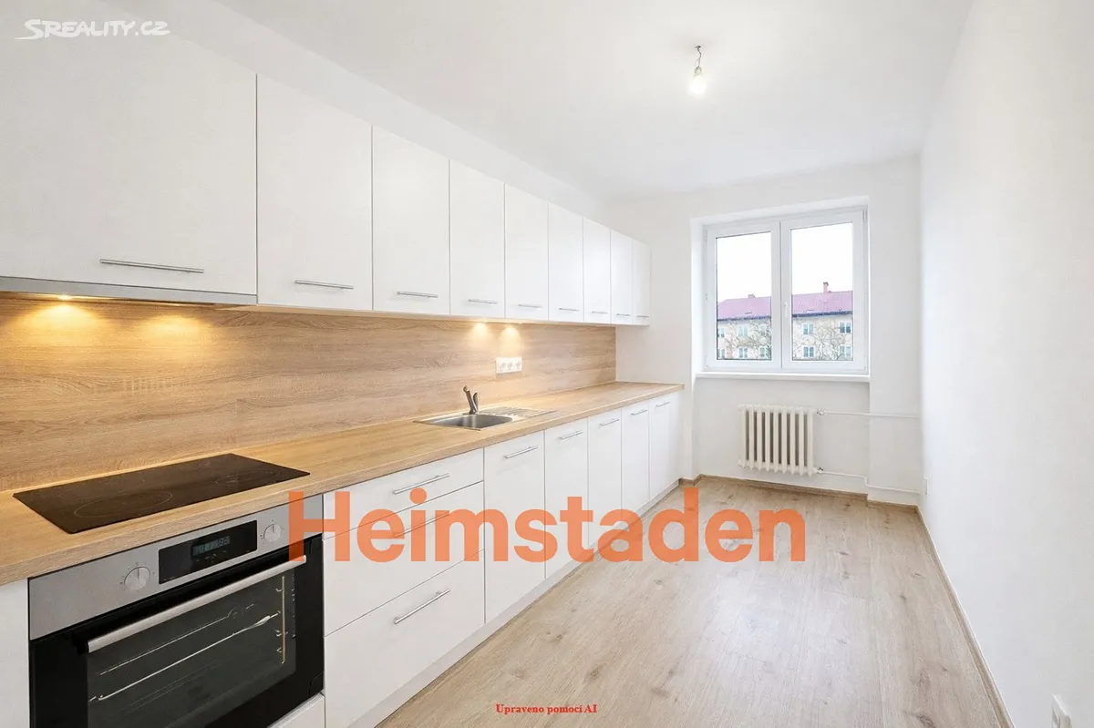 Pronájem bytu 2+1 54 m² – pohled 2