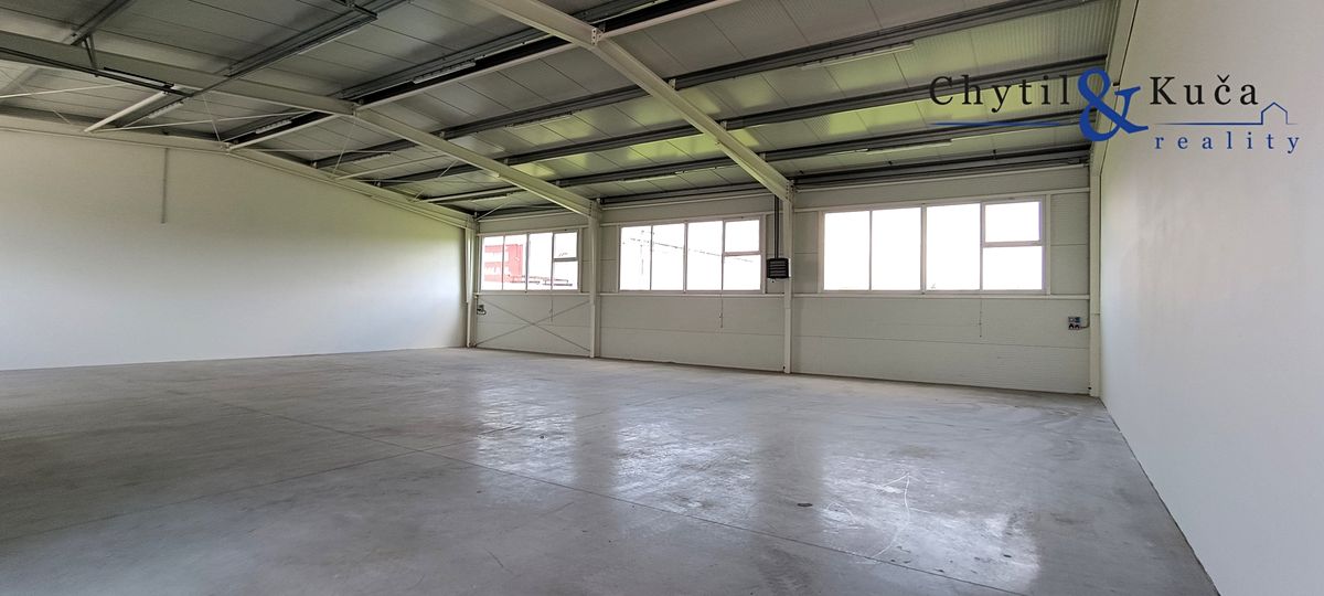 Pronájem výrobní haly, prostoru 320 m² – fotografie 2