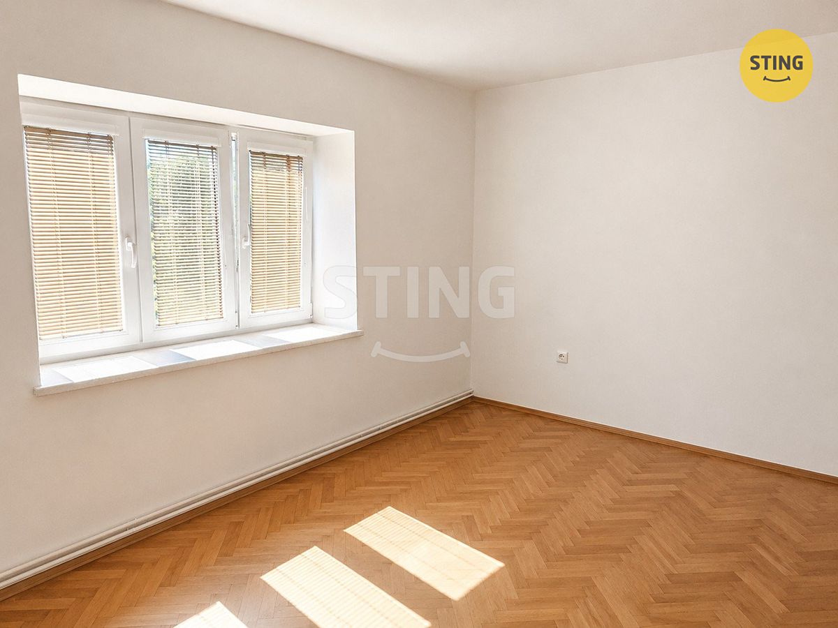 Prodej rodinného domu 90 m², pozemek 788 m² – fotografie 3