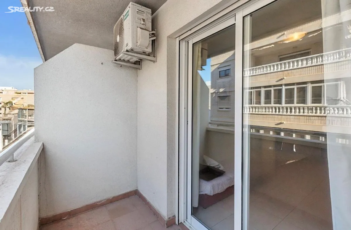 Prodej bytu 3+kk 57 m² - Widok 3