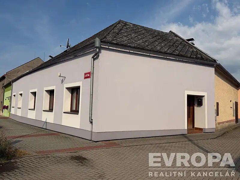 Prodej rodinného domu 237 m², pozemek 333 m², Velká Bystřice – náhled fotky 2