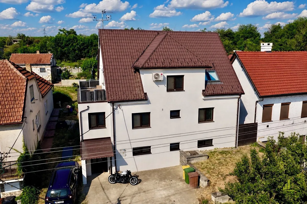 Prodej činžovního domu 281 m²