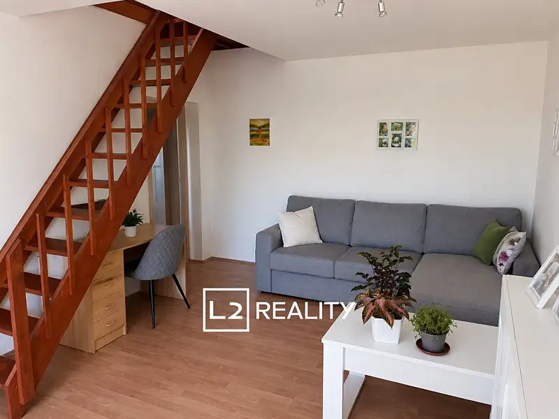 Prodej bytu 4+1 108 m², Střemy – náhled fotky 2